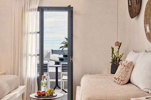 Parian Boutique Hotel