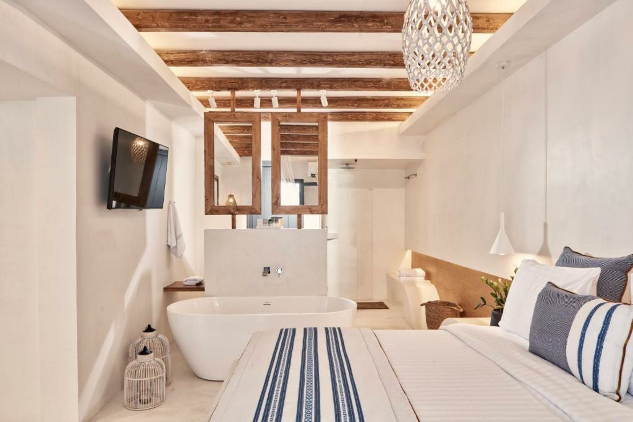 Parian Boutique Hotel