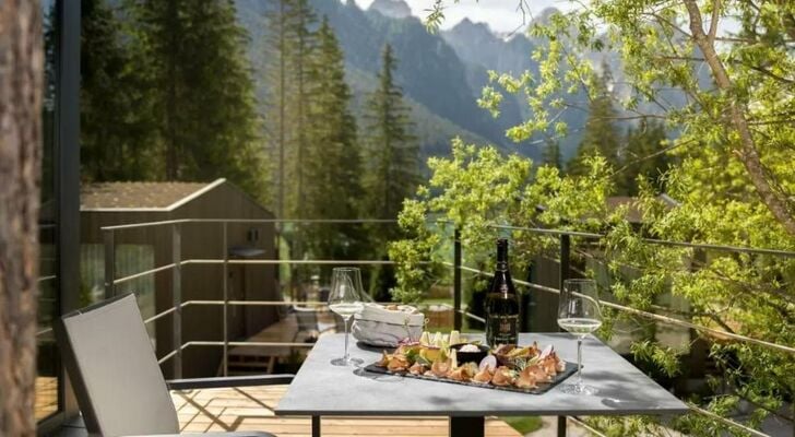 Skyview Chalets am Camping Toblacher See