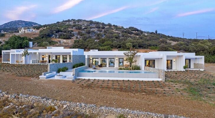 Hidden Hill Naxos Villas