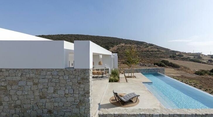 Hidden Hill Naxos Villas