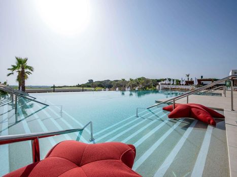 SO/ Sotogrande