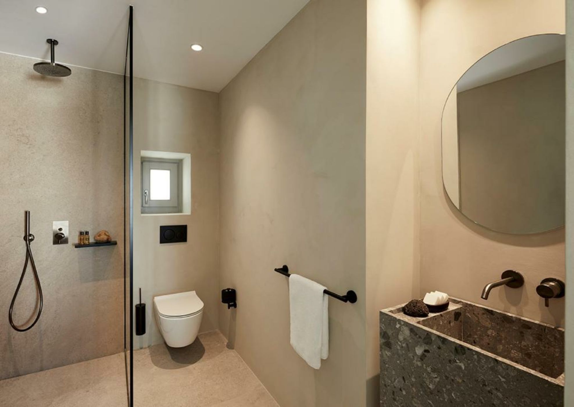 PAROCKS Luxury Hotel & Spa