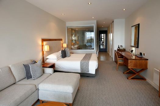 The Rees Hotel & Luxury Apartments