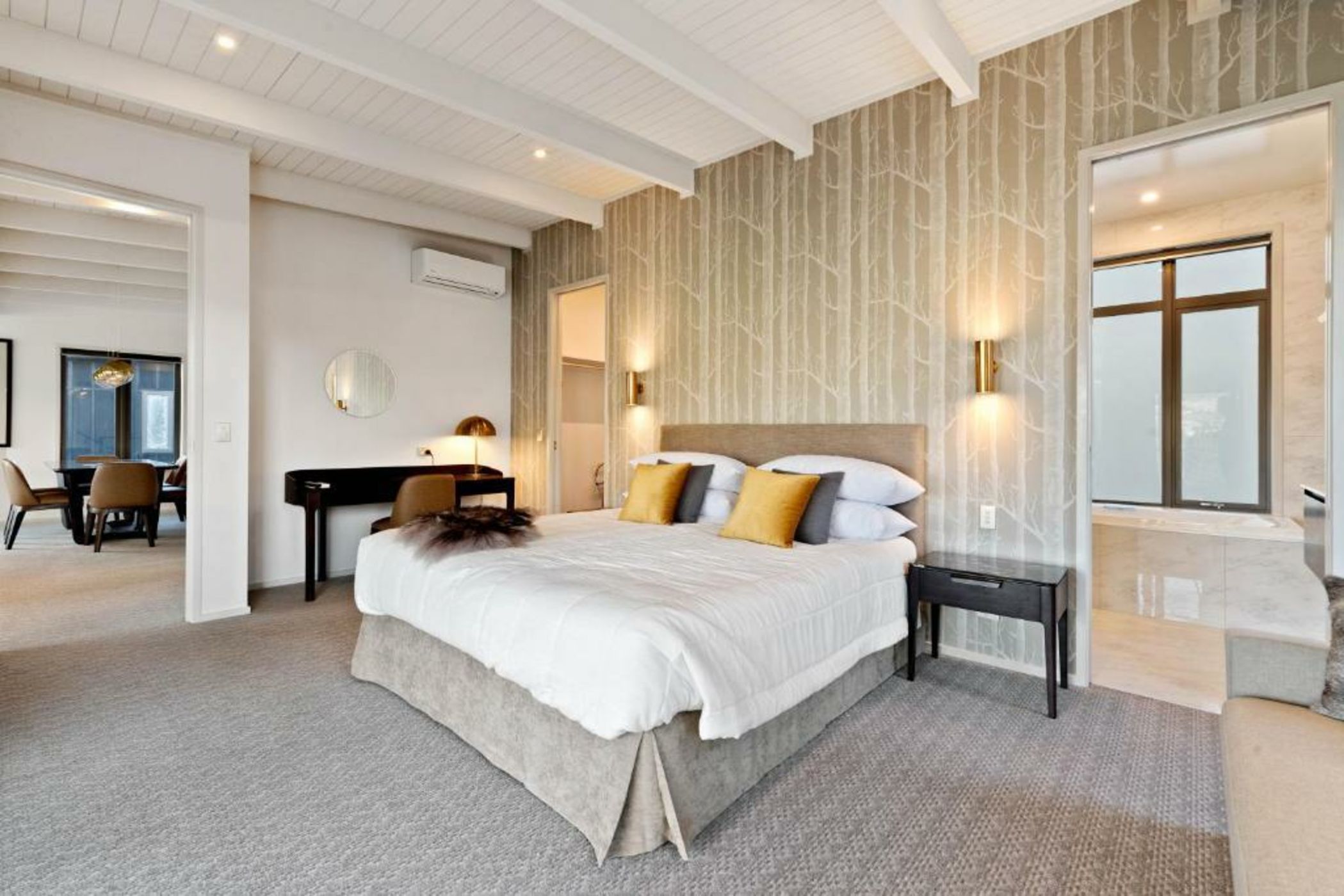 The Rees Hotel & Luxury Apartments