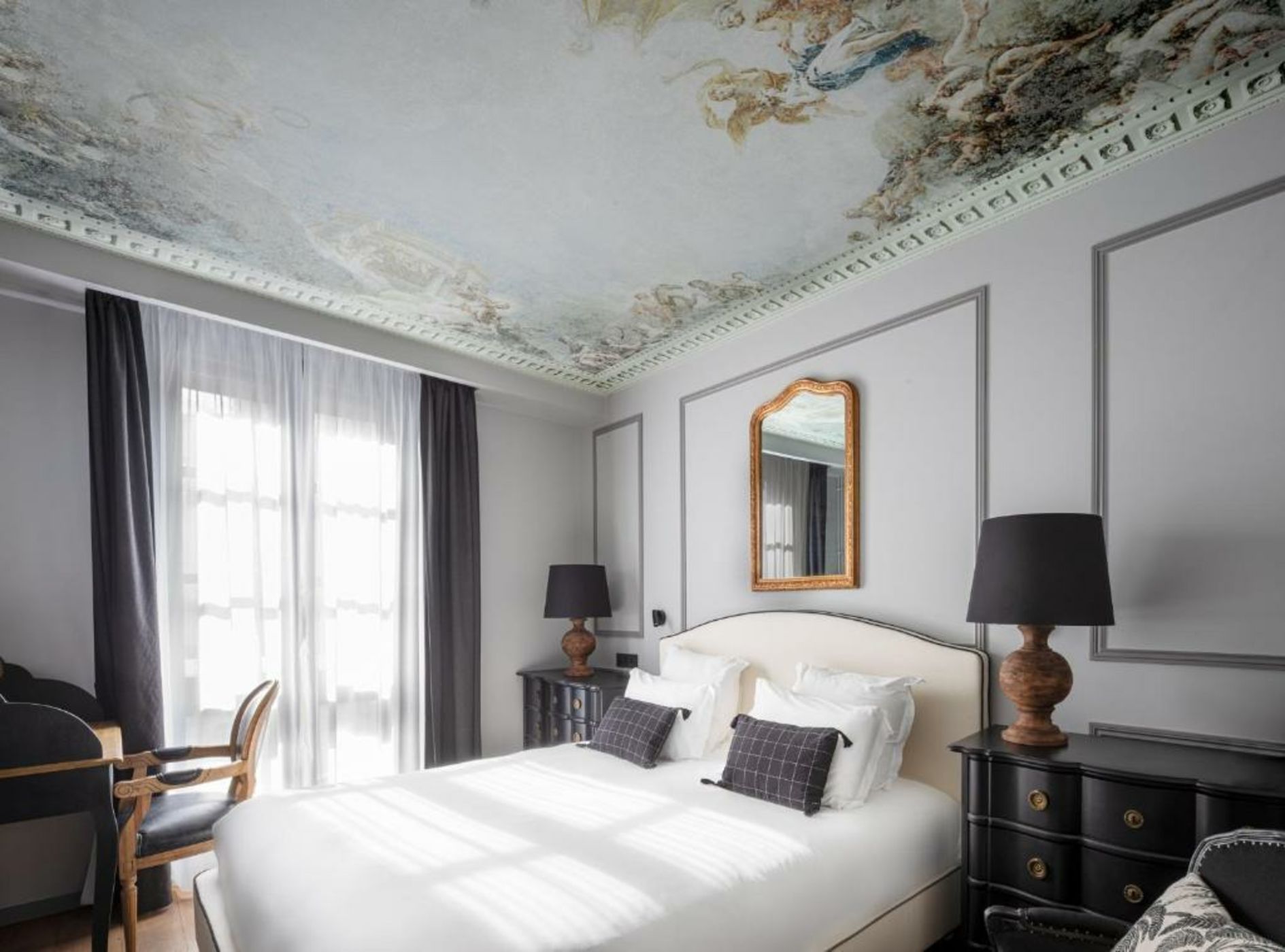 Maisons du Monde Hôtel & Suites - La Rochelle Vieux Port