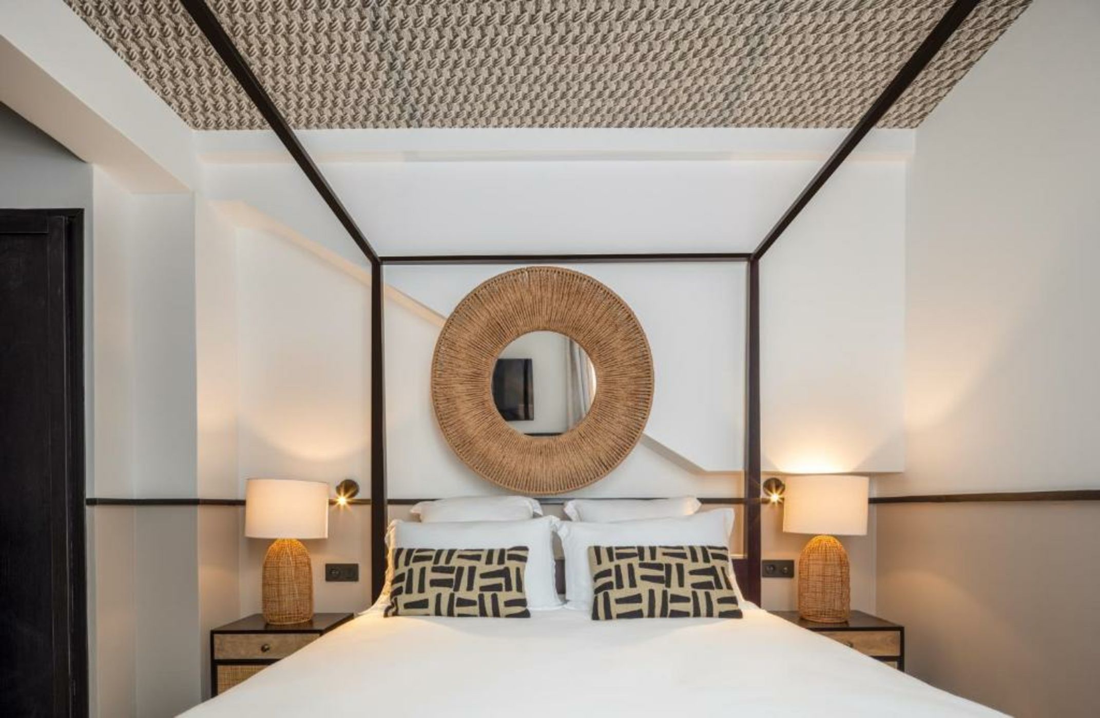 Maisons du Monde Hôtel & Suites - La Rochelle Vieux Port