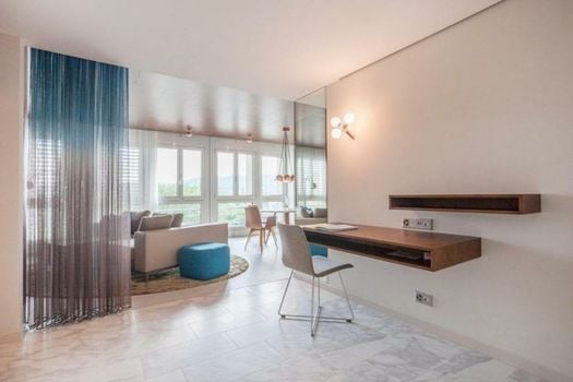 EMA House Hotel Suites