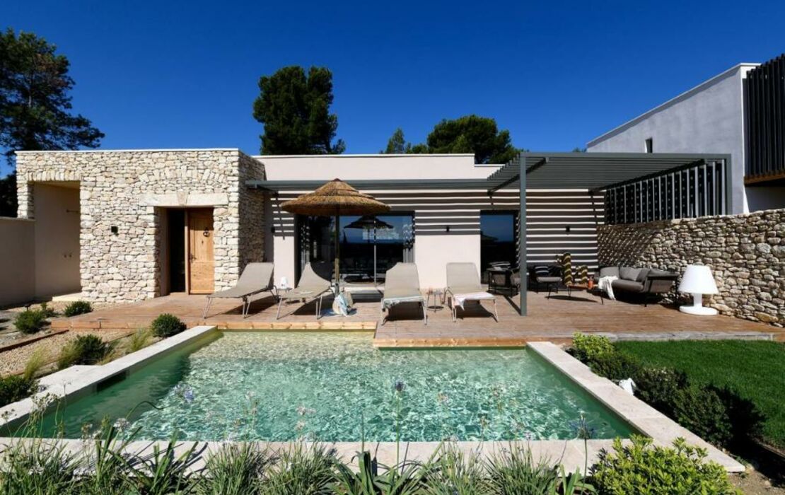 Les Loges En Provence "Villa Garrigue", a Design Boutique Hotel