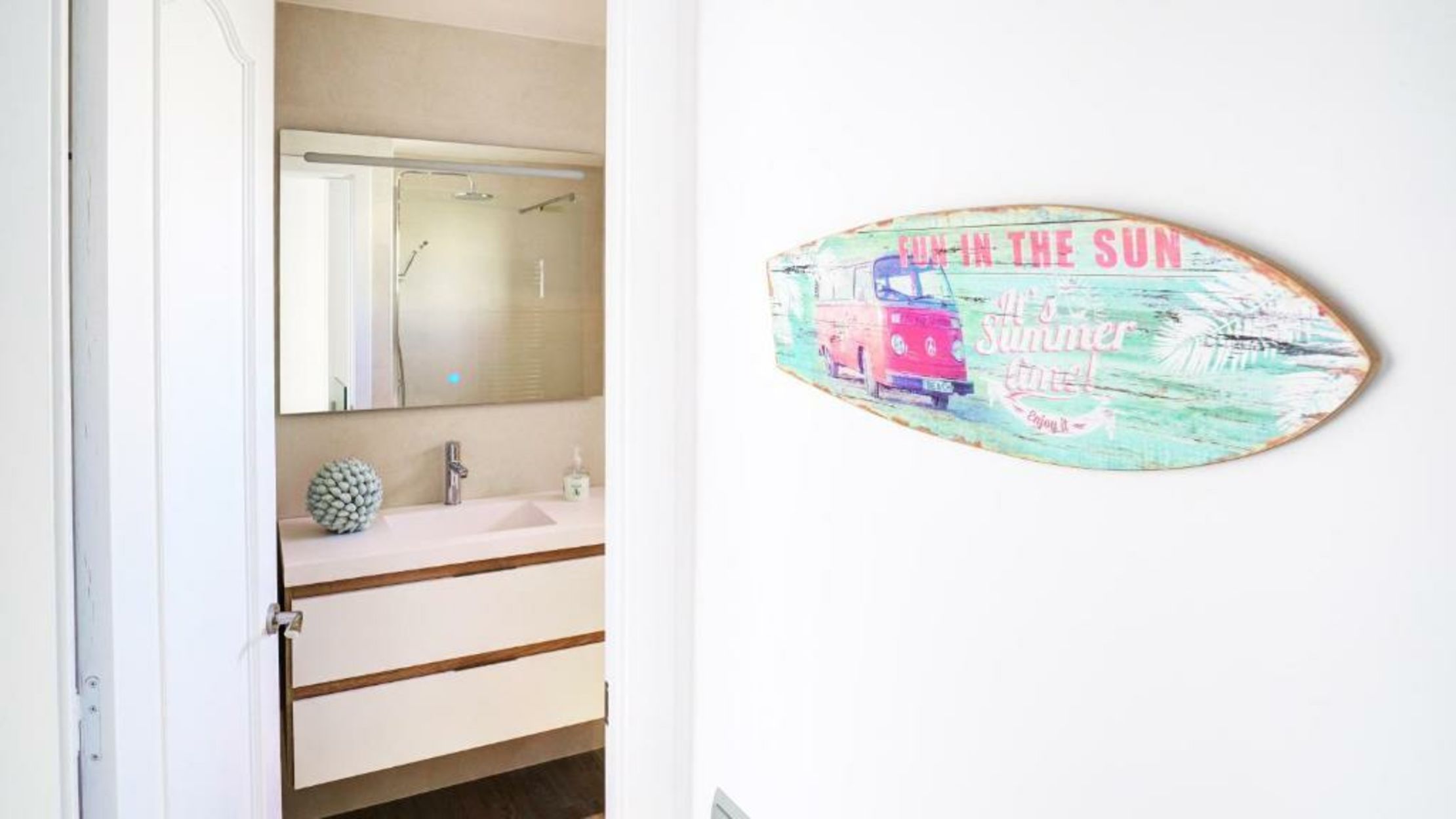 Beachstyle Penthouse by Hello Homes Sitges