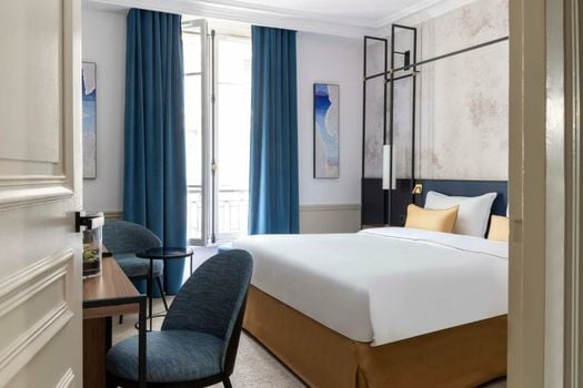 Victoria Palace Hotel