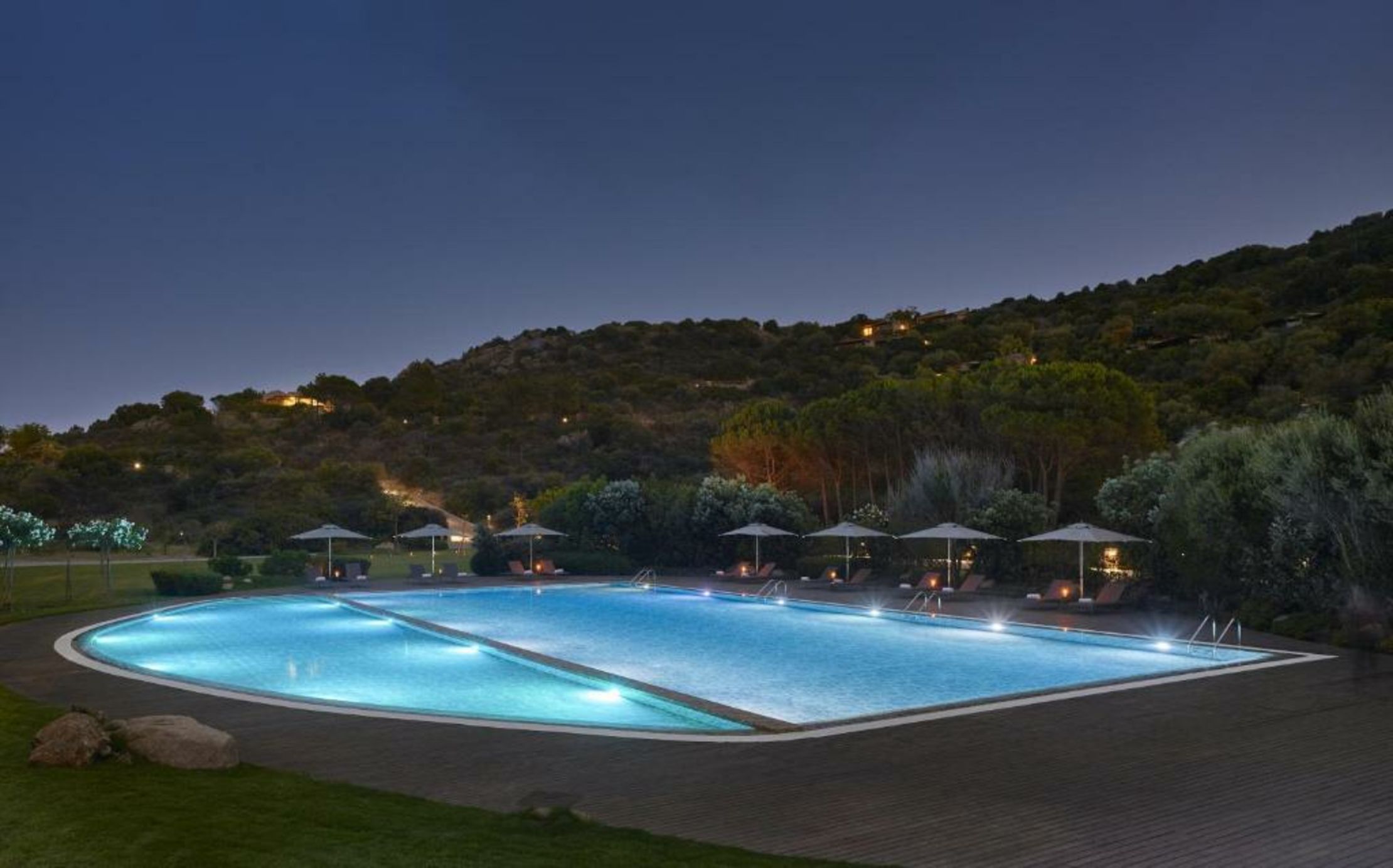 Baia Di Chia Resort Sardinia, Curio Collection By Hilton