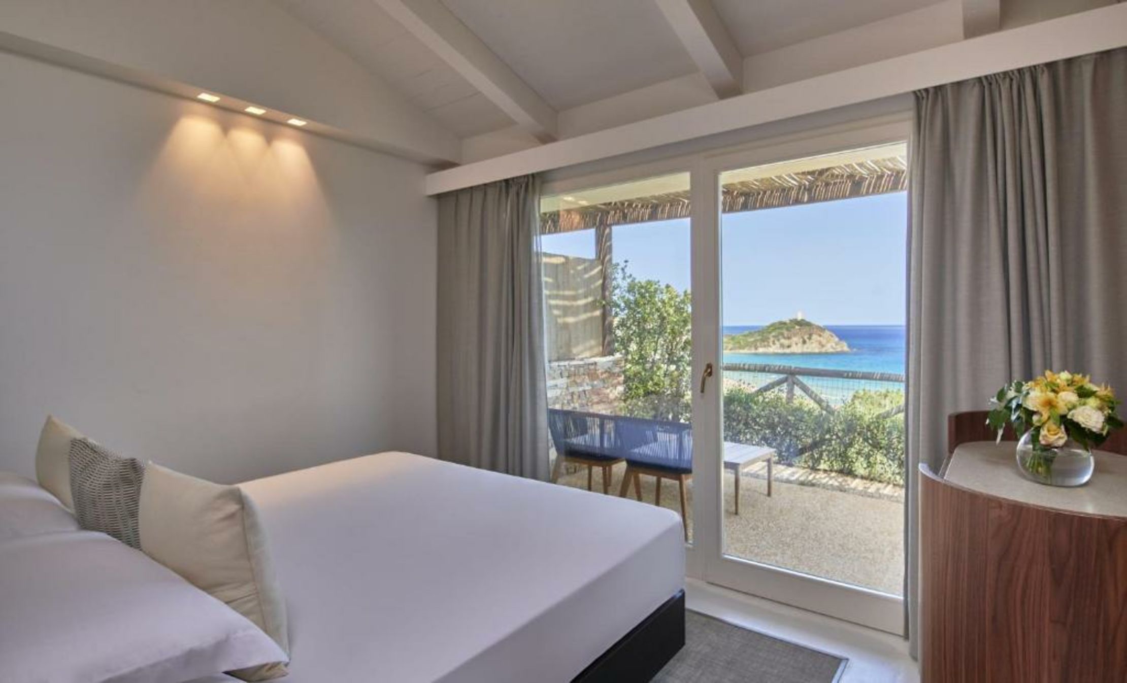 Baia Di Chia Resort Sardinia, Curio Collection By Hilton