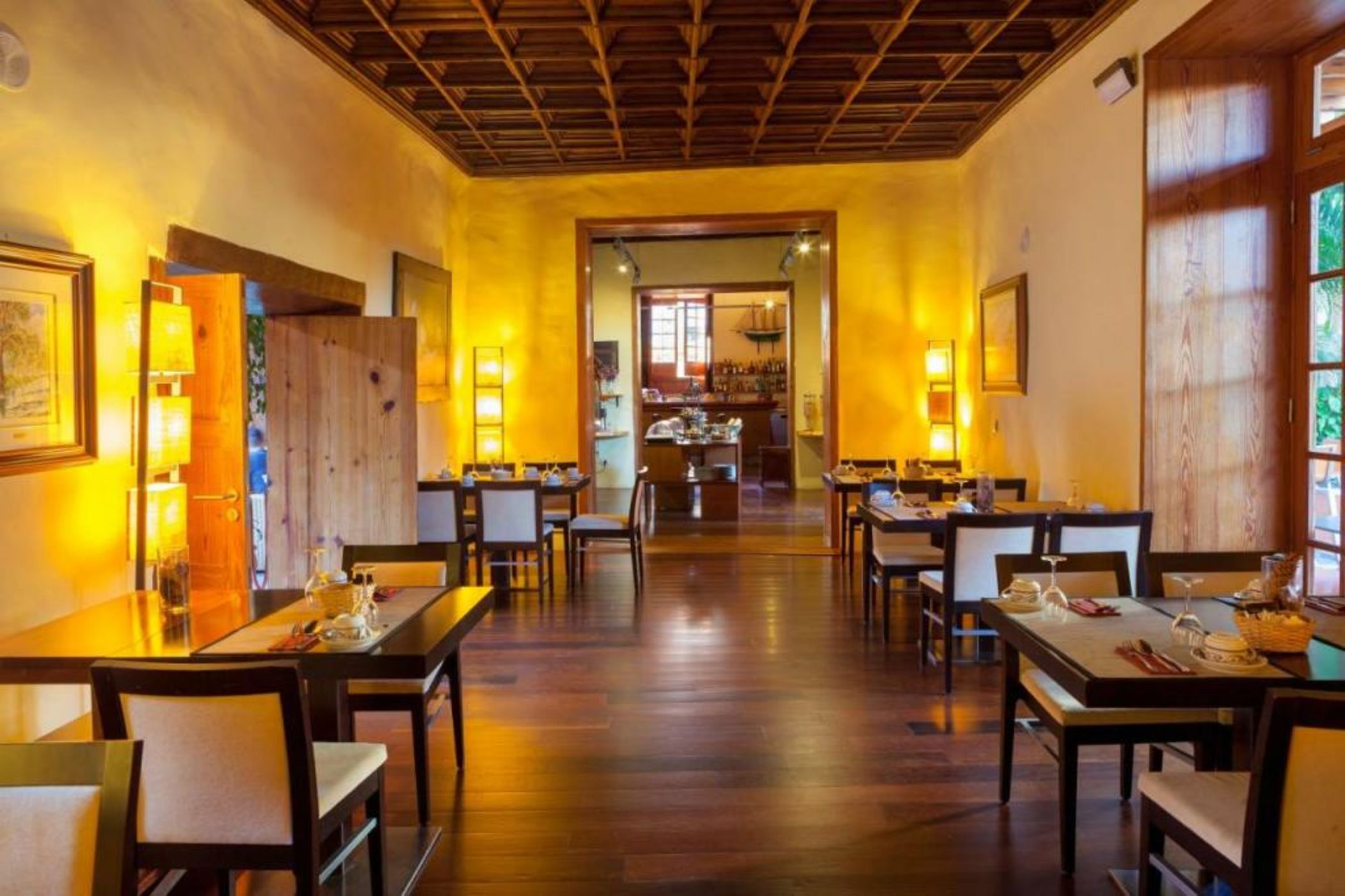 Hotel LIVVO La Quinta Roja