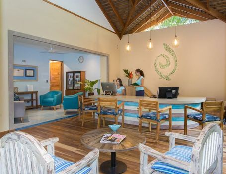 Olas Verdes Hotel