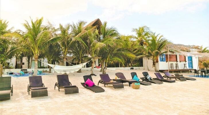 La Puerta Azul Beachfront - Adults Only