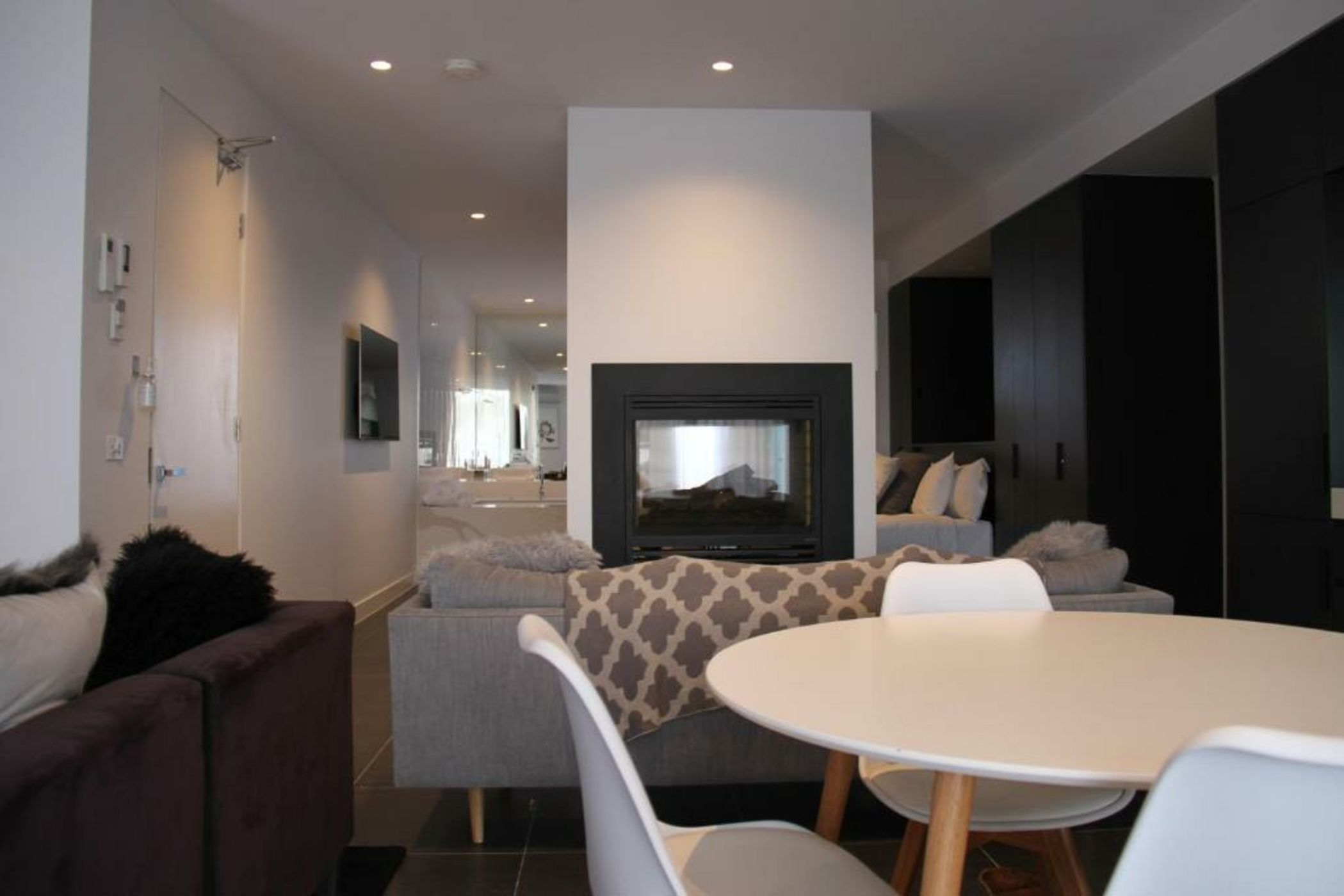 Hepburn Springs Escape