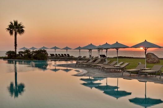 Neptune Hotel-Resort, Convention Centre & Spa