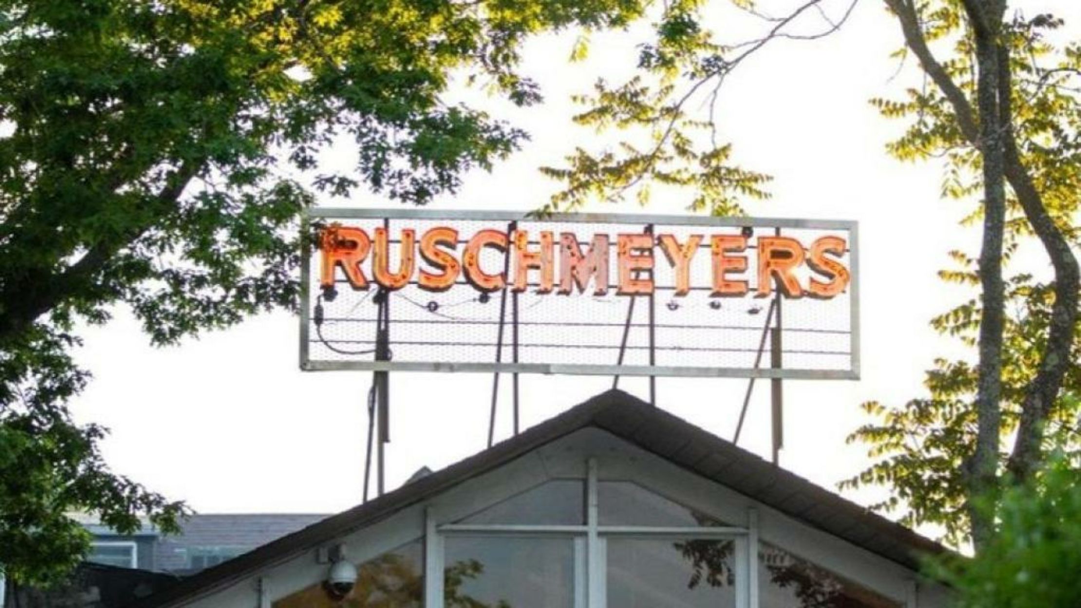 Ruschmeyers #13 - Suite