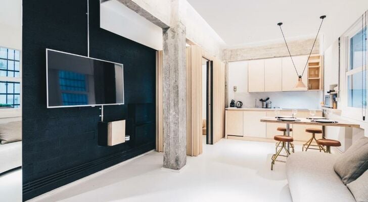 Kaia Apartment by People Rentals