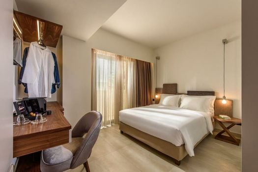 DOM Boutique Hotel