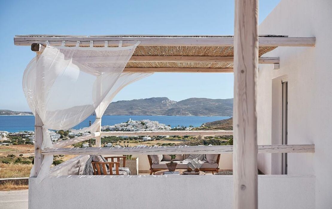 Nirome Luxury Suites