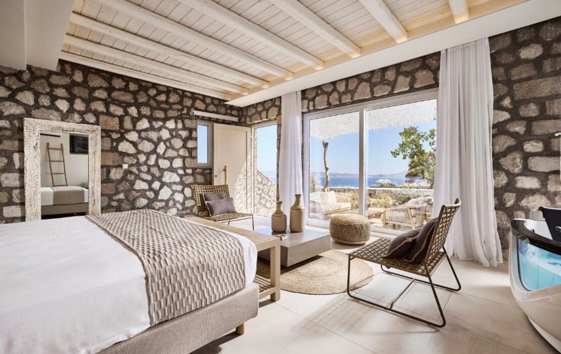Nirome Luxury Suites