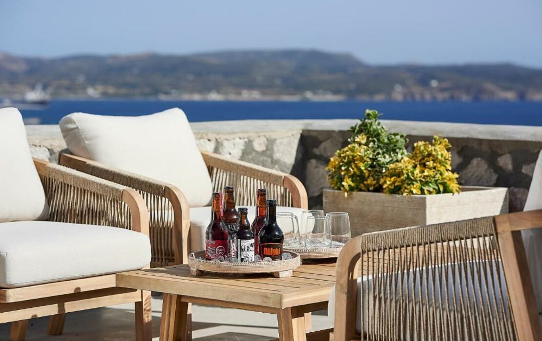 Nirome Luxury Suites