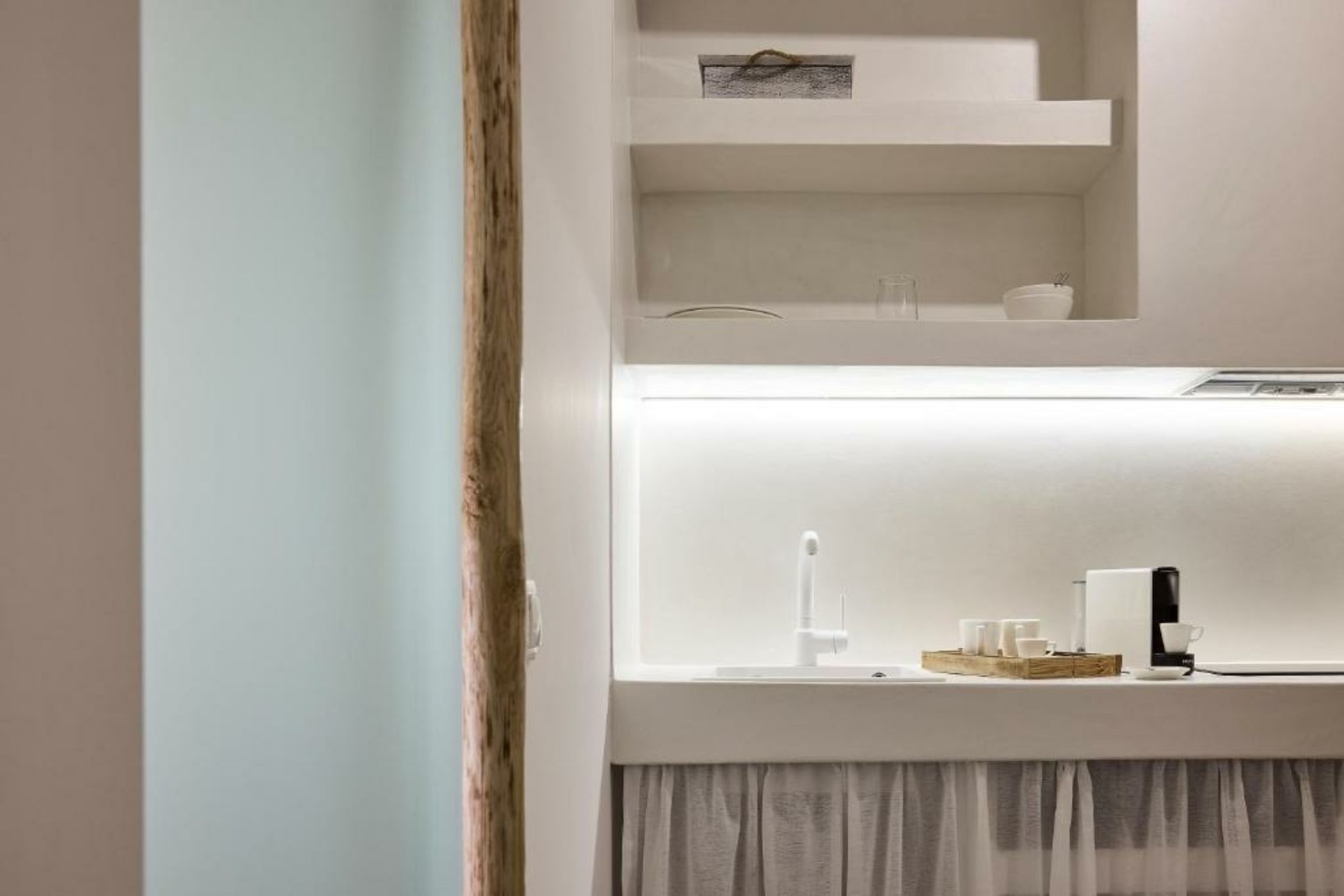 Nirome Luxury Suites