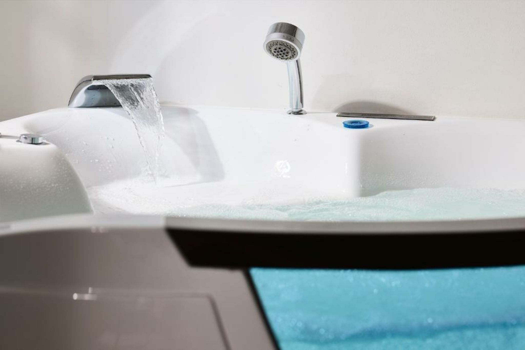 Nirome Luxury Suites