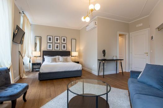 Corso Monforte Suites