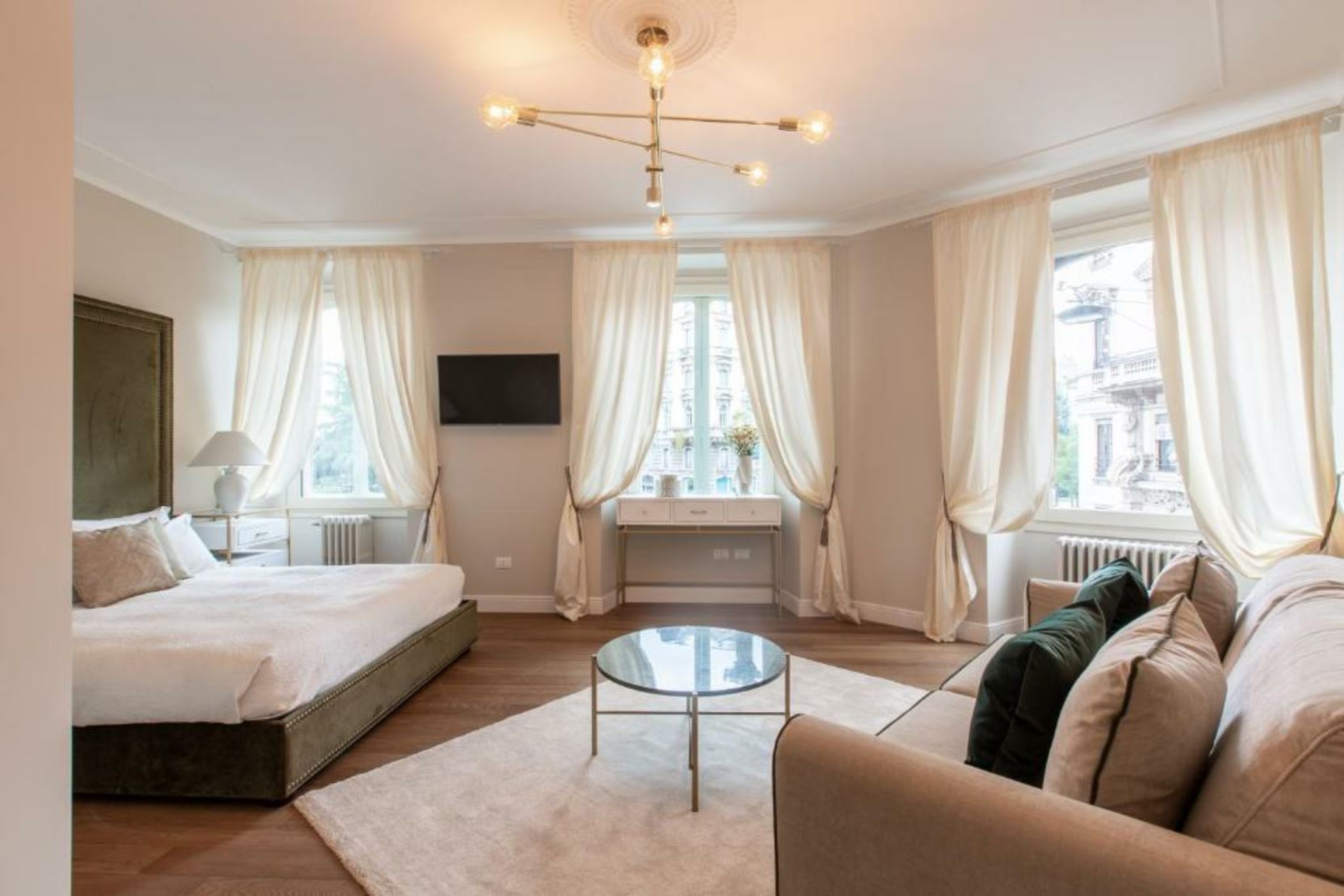 Corso Monforte Suites