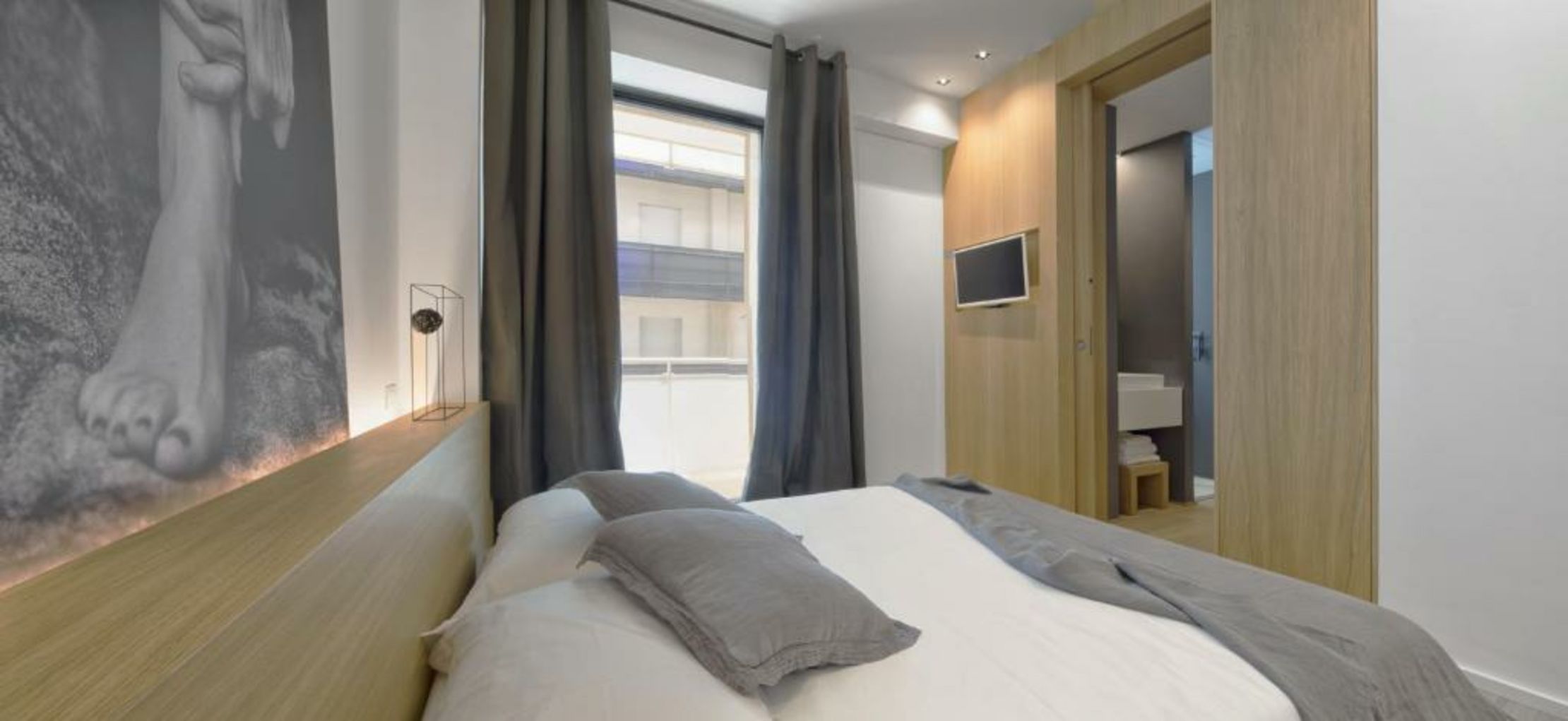 Luxury Suites Collection 3