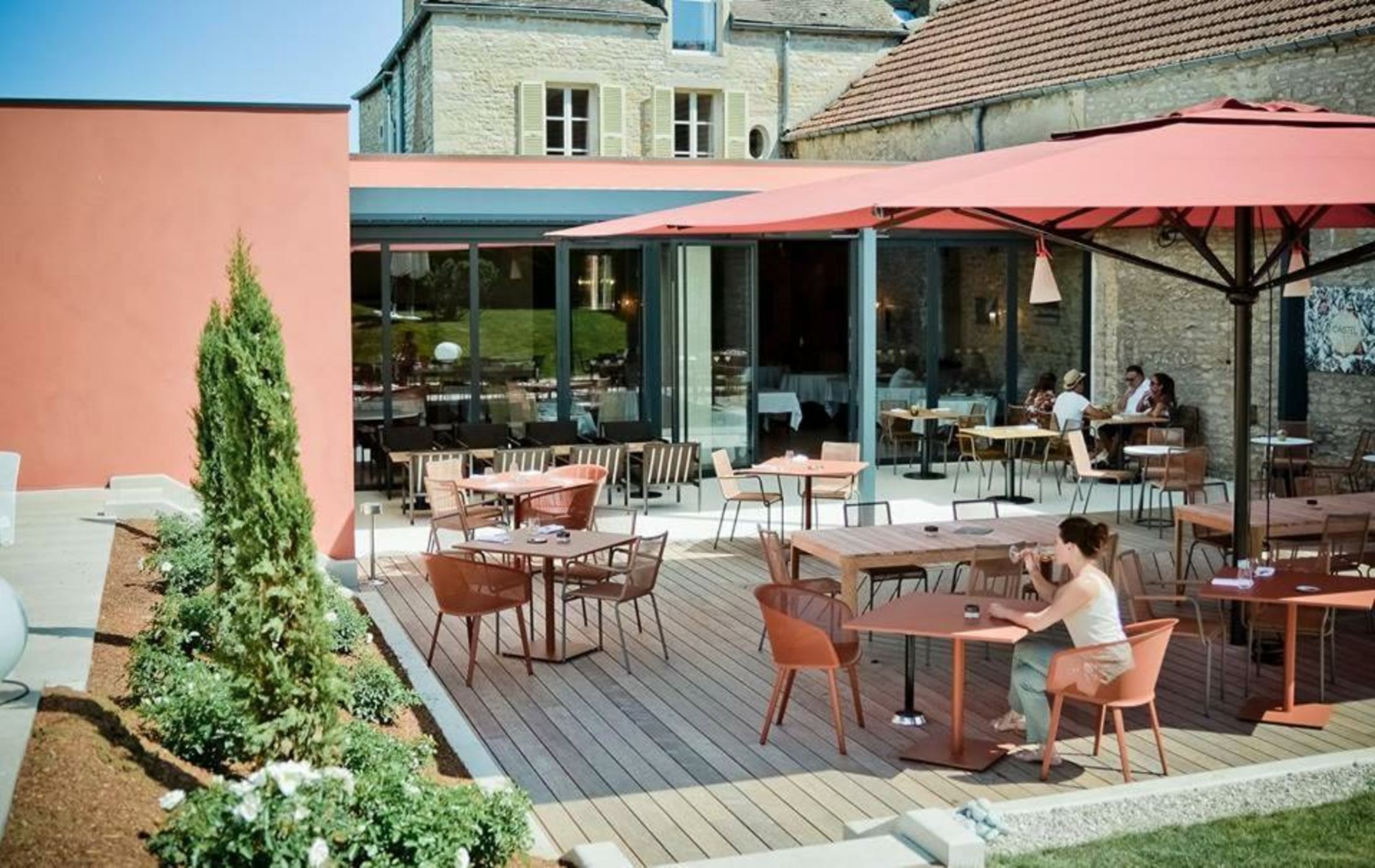 Castel de Très Girard - Les Collectionneurs