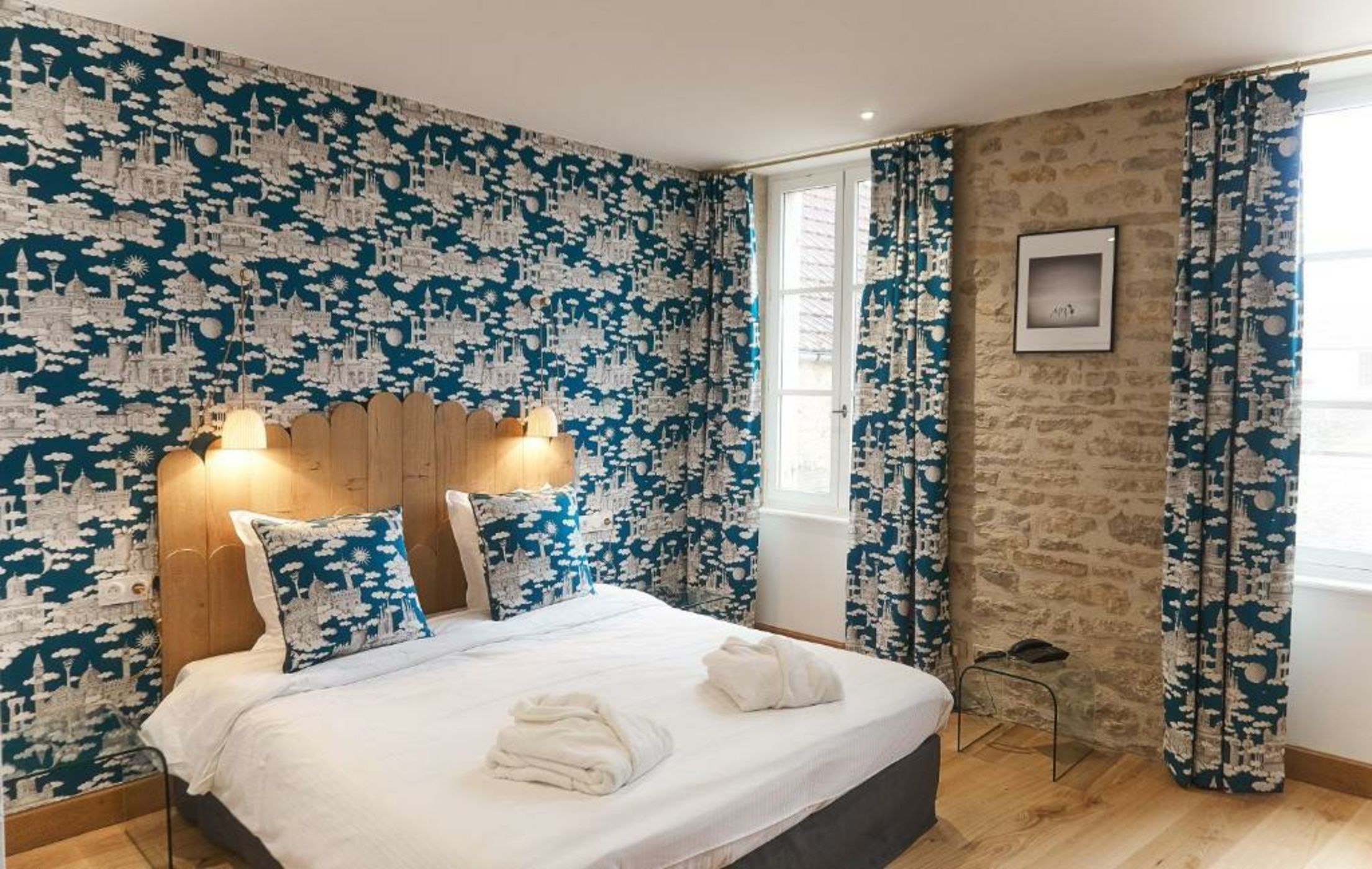 Castel de Très Girard - Les Collectionneurs