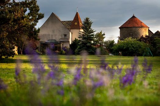 L'Hote Antique