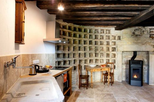 L'Hote Antique
