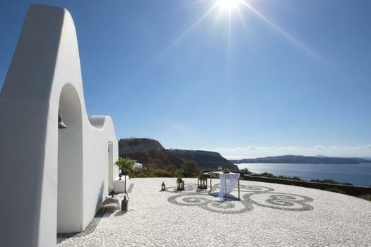 Erosantorini Estate