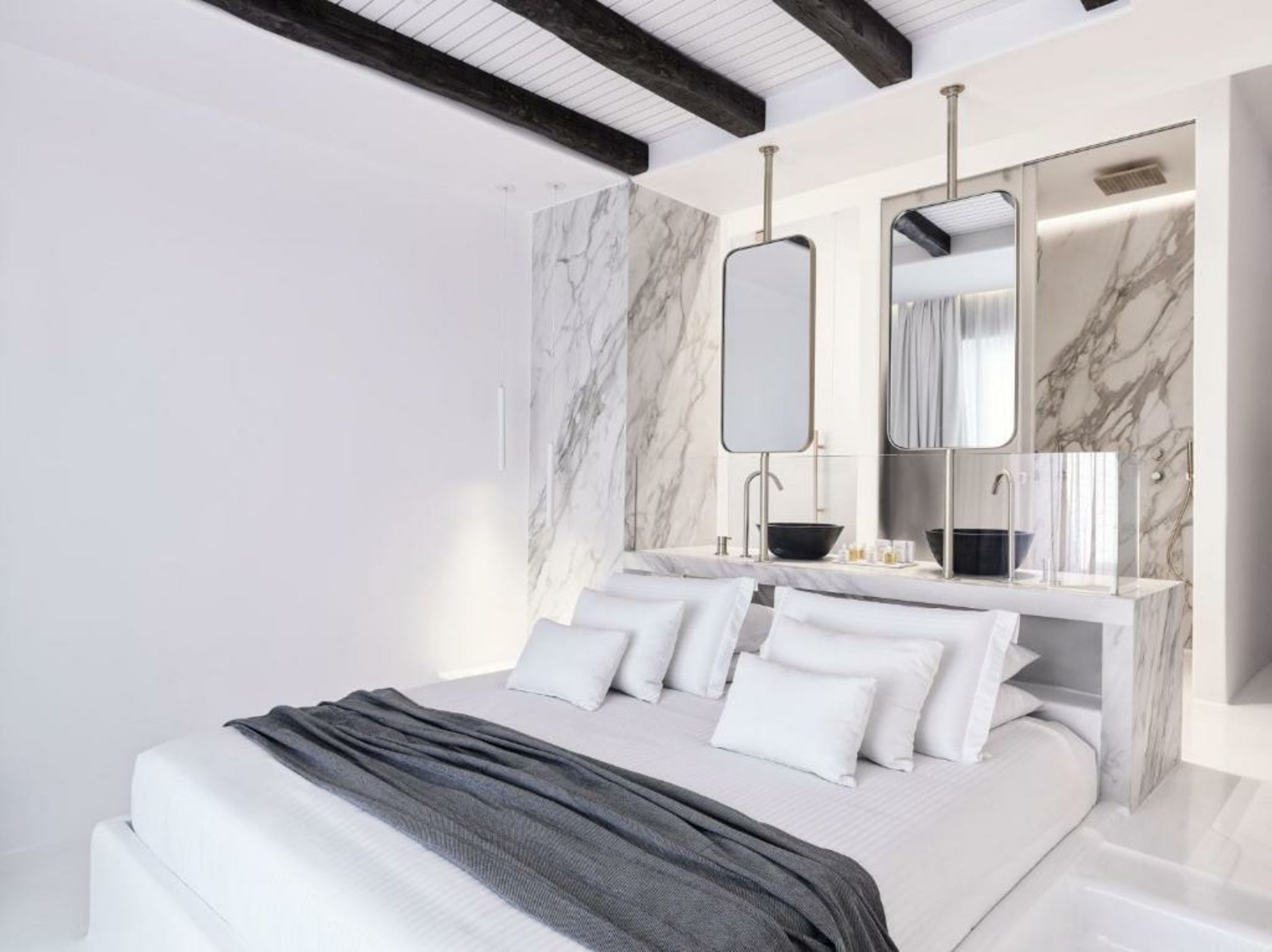 Mykonos Earth Suites