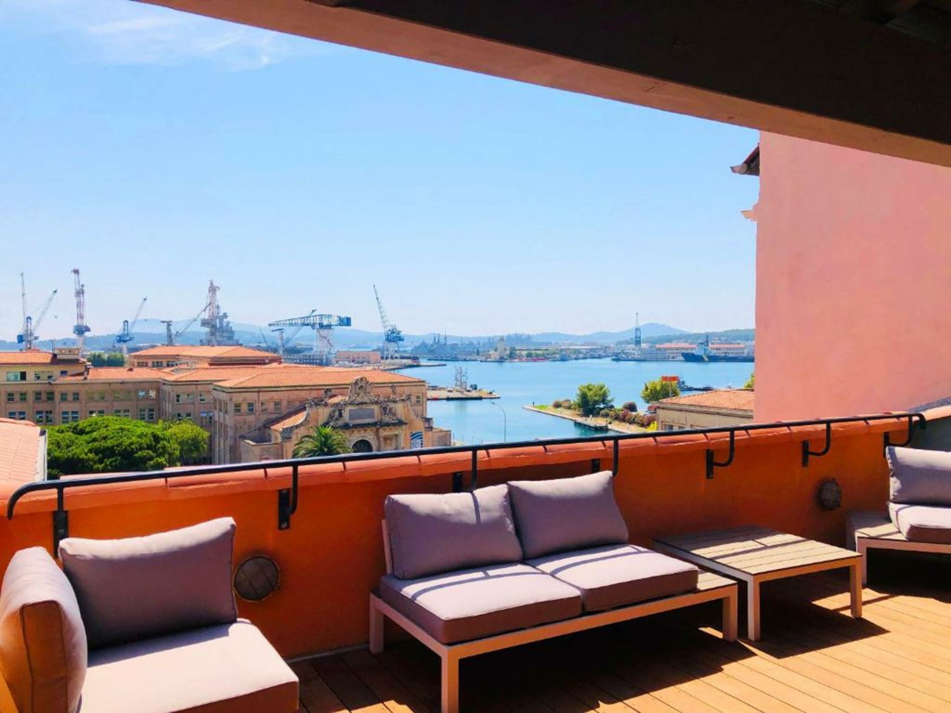 L'Eautel Toulon Centre Port