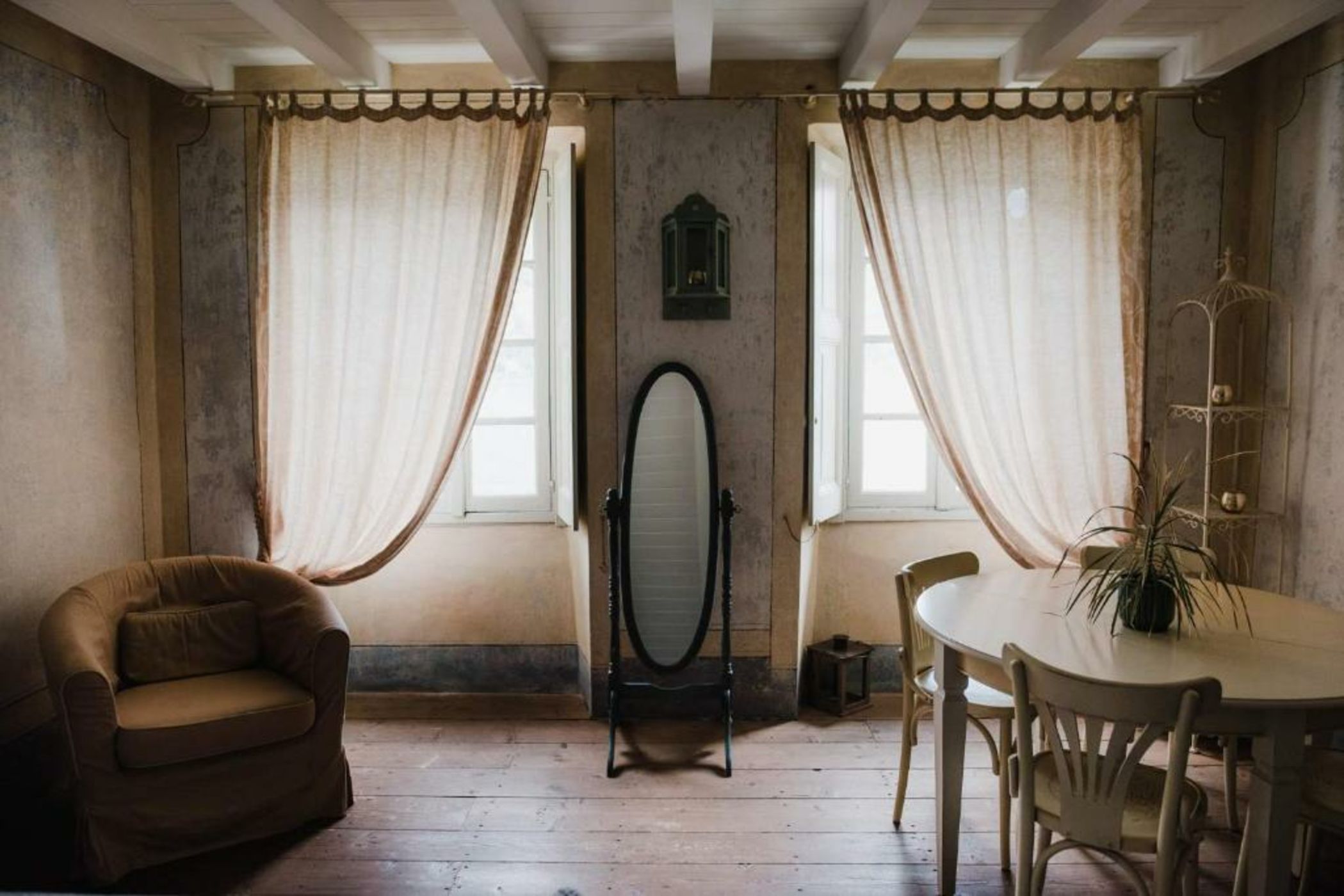 Regina Teodolinda Suites