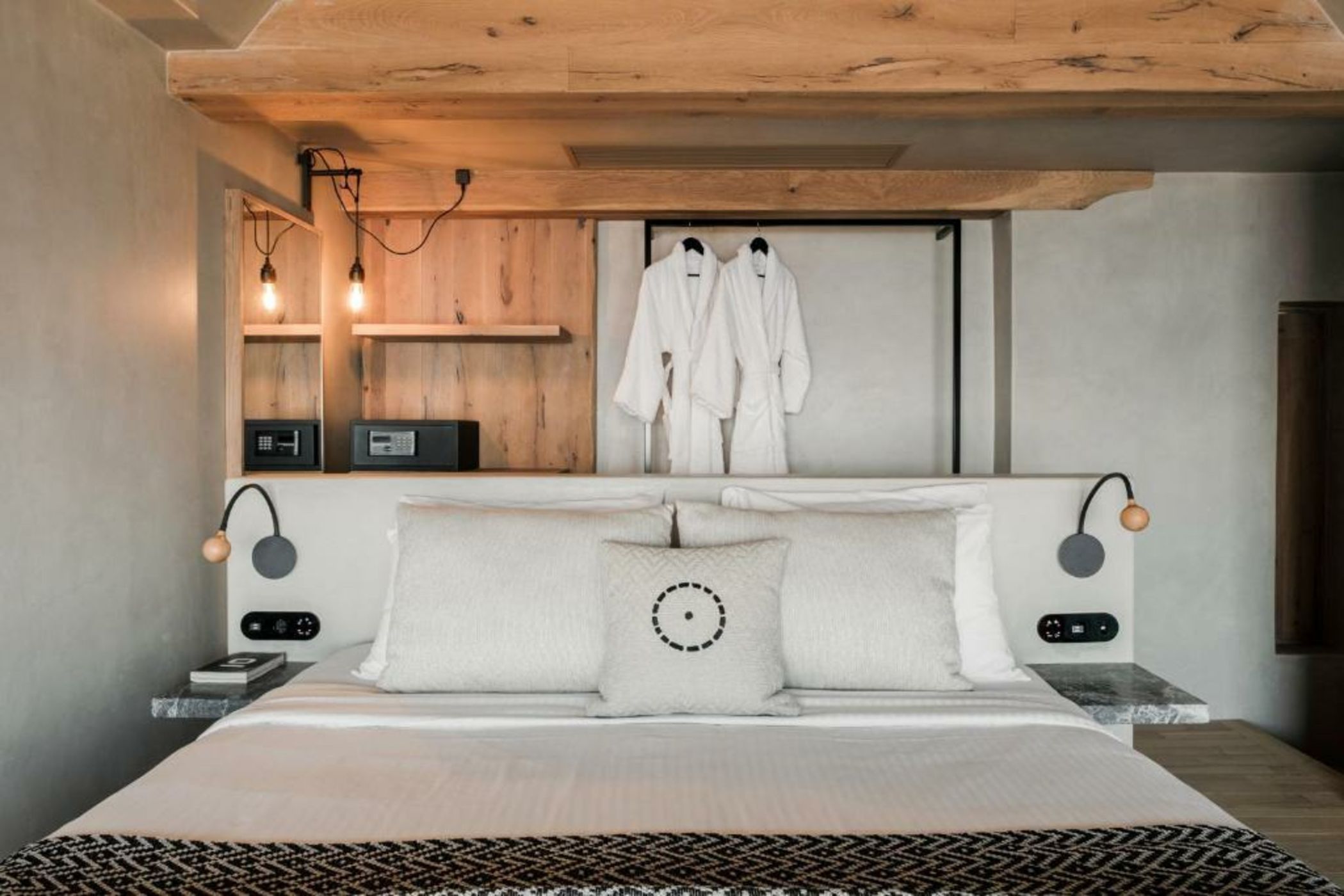 Acro Suites - A Wellbeing Resort