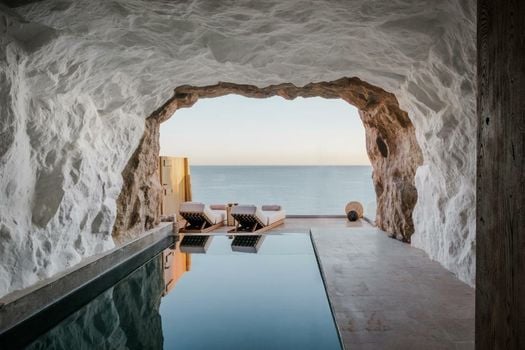 Acro Suites - A Wellbeing Resort