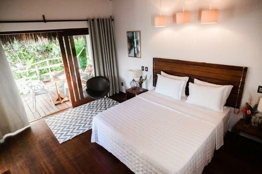 Madeiro Beach Hotel