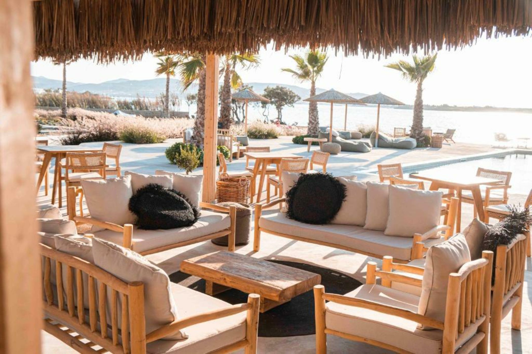 Seesoo Paros Beachfront Resort