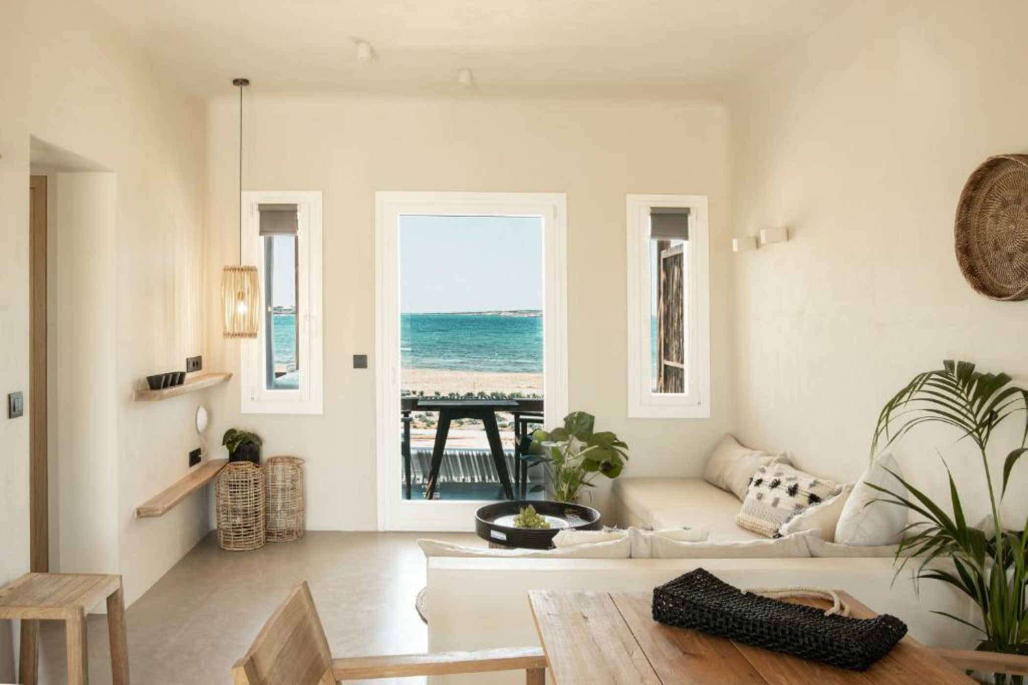 Seesoo Paros Beachfront Resort