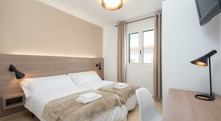 Hostal Jume - Urban Rooms