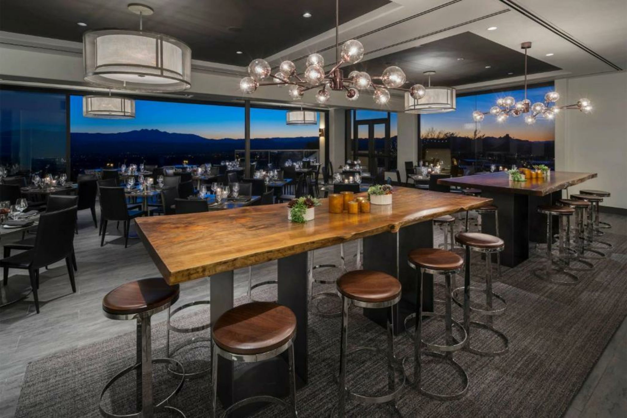 ADERO Scottsdale, Autograph Collection