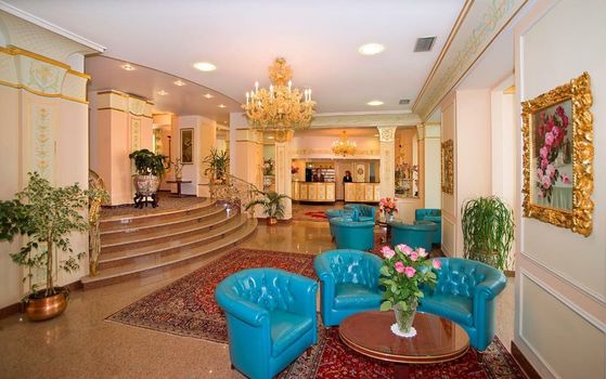 Hotel Astoria