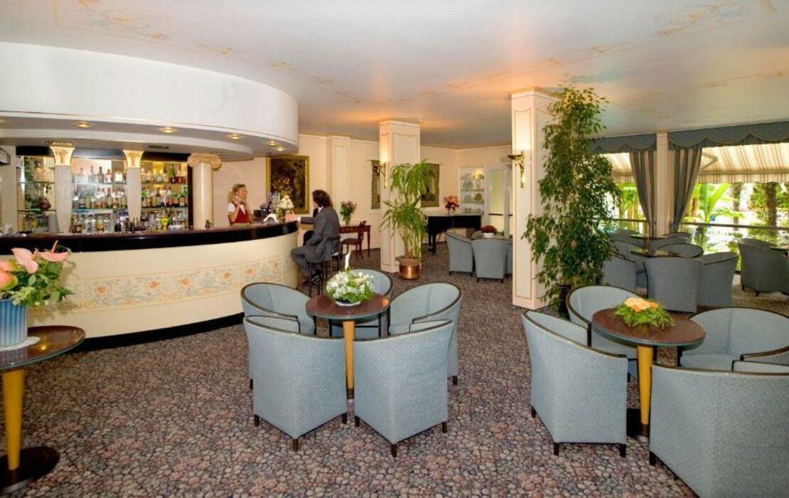 Hotel Astoria, a Design Boutique Hotel Stresa, Italy